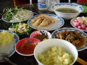 Vietnamesische Küche, Cơm gà